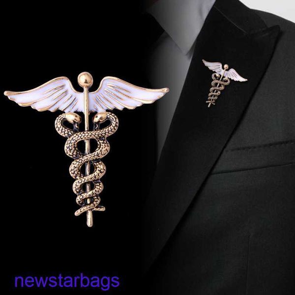 manufacturer gift wholesale alloy oil dripping snake shaped animal brooch angel wings pin men's versatile suit accessories, Gray
manufacturer gift wholesale alloy oil dripping snake shaped animal brooch angel wings pin men's versatile suit accessories, Gray