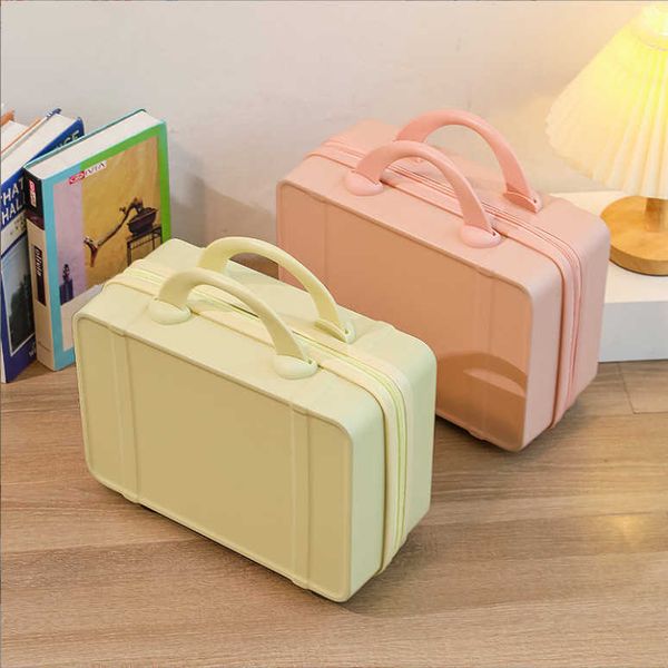 mini suitcases password lock suitcase new portable travel skin care cosmetics storage box antifalling waterproof travel bag 230110
mini suitcases password lock suitcase new portable travel skin care cosmetics storage box antifalling waterproof travel bag 230110