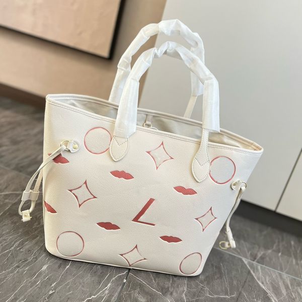designer large capacity shopping bags classic embossed badge genuine calfskin handle totes with mini change pouch wallets women outdoor mult
designer large capacity shopping bags classic embossed badge genuine calfskin handle totes with mini change pouch wallets women outdoor mult