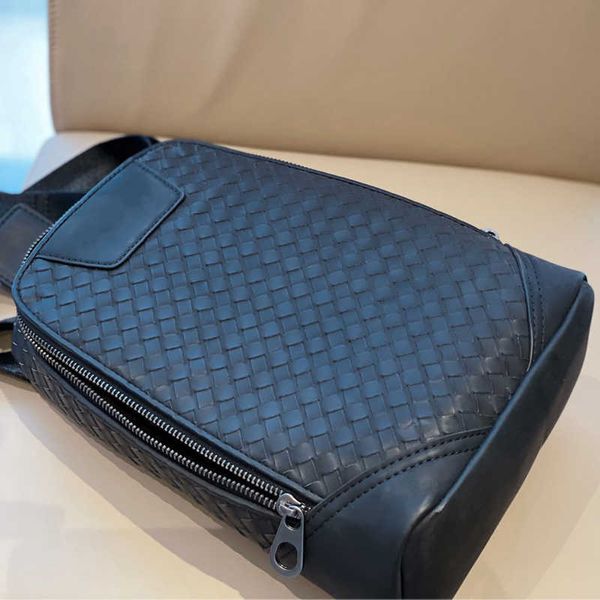 waist bags high capacity woven chest bags shoulder bags men handbag leather designer brand crossbody male business purses 220314
waist bags high capacity woven chest bags shoulder bags men handbag leather designer brand crossbody male business purses 220314
