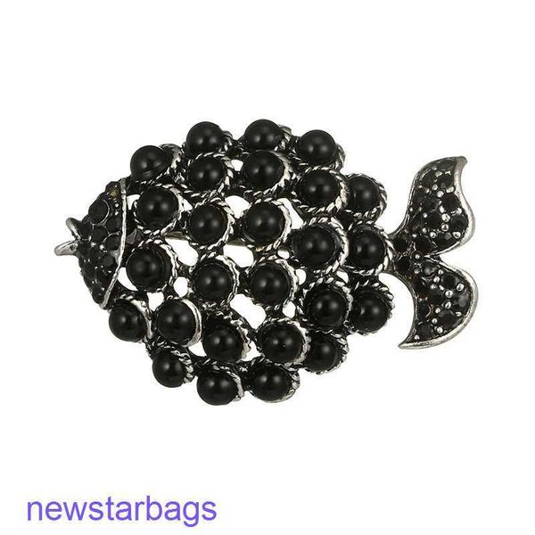 manufacturer gift wholesale new fashion water drop inlaid diamond fish pearl brooch personalized versatile goldfish for men and women, Gray
manufacturer gift wholesale new fashion water drop inlaid diamond fish pearl brooch personalized versatile goldfish for men and women, Gray