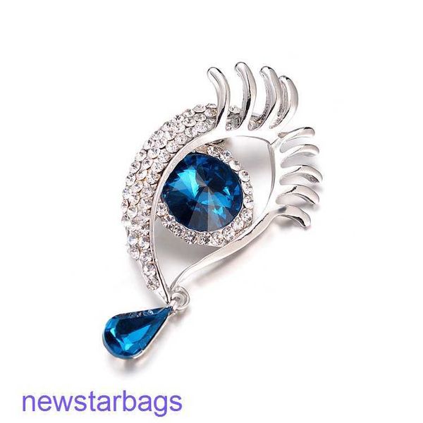 manufacturer gift wholesale jewelry angel's tears brooch with diamond large eyes and long eyelashes, Gray
manufacturer gift wholesale jewelry angel's tears brooch with diamond large eyes and long eyelashes, Gray