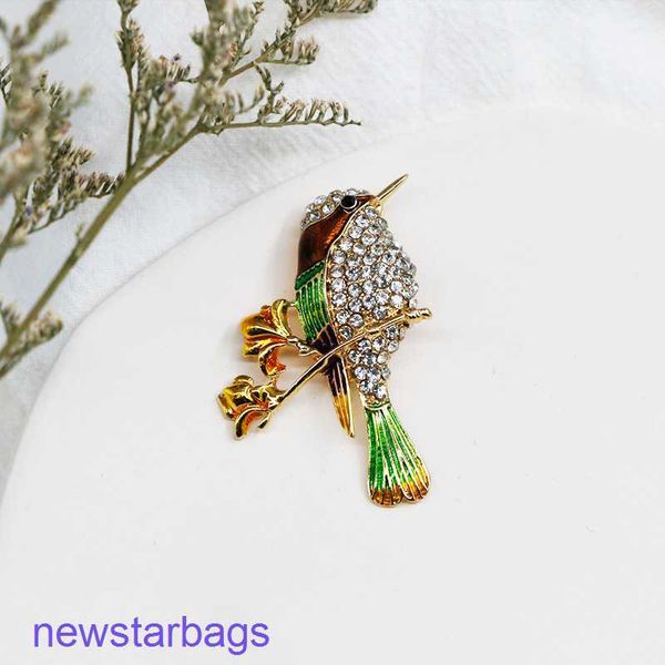 manufacturer gift wholesale water drill dripping oil lovely bird brooch creative simple three-dimensional animal clothing accessories, Gray
manufacturer gift wholesale water drill dripping oil lovely bird brooch creative simple three-dimensional animal clothing accessories, Gray