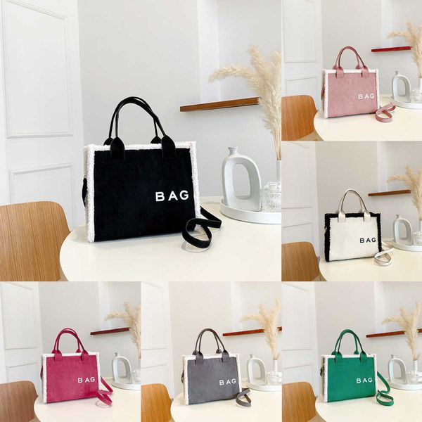 marc tote bag designer totes handbag autumn winter women deer velvet handbags shoulder shopping bags diagonal letter printing large tote 221
marc tote bag designer totes handbag autumn winter women deer velvet handbags shoulder shopping bags diagonal letter printing large tote 221