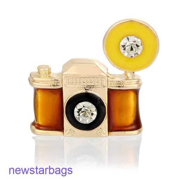 manufacturer gift wholesale new style corsage clothing high-grade oil dripping camera enamel brooch jewelry, Gray
manufacturer gift wholesale new style corsage clothing high-grade oil dripping camera enamel brooch jewelry, Gray