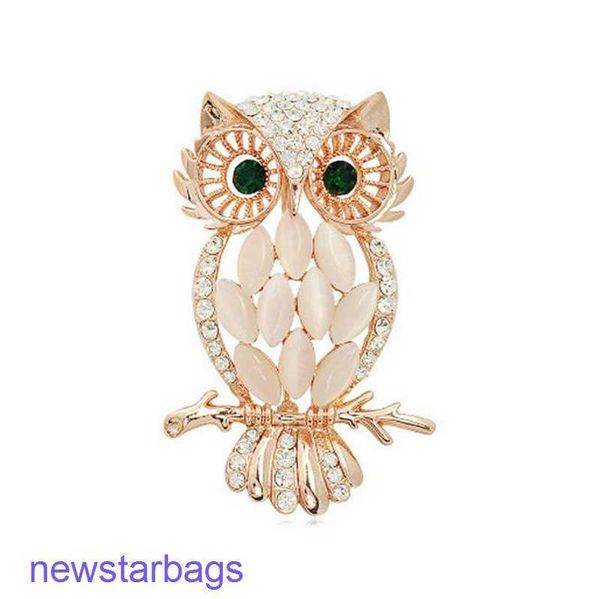 manufacturer gift wholesale better selling fashion owl brooch high-grade clothing cartoon pin, Gray
manufacturer gift wholesale better selling fashion owl brooch high-grade clothing cartoon pin, Gray