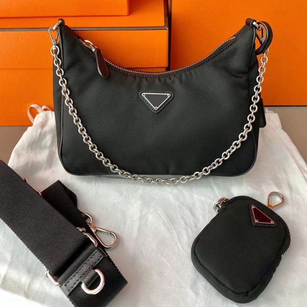 luxurys designer nylon vacation pochette travel tote bag womens men classic re-edition 2005 2000 shoulder bag famous triangle chain cleo 3pc
luxurys designer nylon vacation pochette travel tote bag womens men classic re-edition 2005 2000 shoulder bag famous triangle chain cleo 3pc