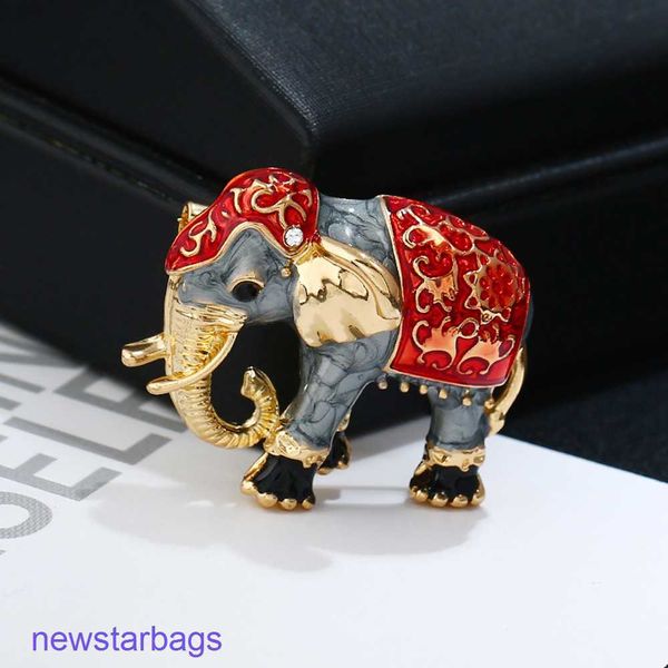 manufacturer gift wholesale popular clothing accessories high-grade temperament cloisonne animal pin lovely elephant brooch, Gray
manufacturer gift wholesale popular clothing accessories high-grade temperament cloisonne animal pin lovely elephant brooch, Gray