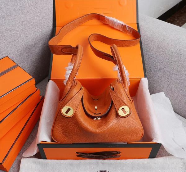 mini bag leather tote bag zipper luxury handbag designer bag women bag purse fashion one shoulder bag crossbody bag shopping bag metal locki
mini bag leather tote bag zipper luxury handbag designer bag women bag purse fashion one shoulder bag crossbody bag shopping bag metal locki