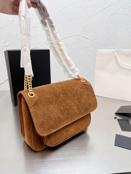 handbags purse flower tote bag ladies casual tote pvc leather shoulder bags female big purse handbag
handbags purse flower tote bag ladies casual tote pvc leather shoulder bags female big purse handbag