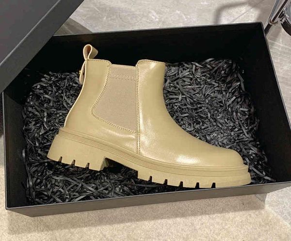 martin boots women039s 2022 new chelsea boots women039s shoes thick soled short british style thick soled versatile martin b5557624, Black
martin boots women039s 2022 new chelsea boots women039s shoes thick soled short british style thick soled versatile martin b5557624, Black