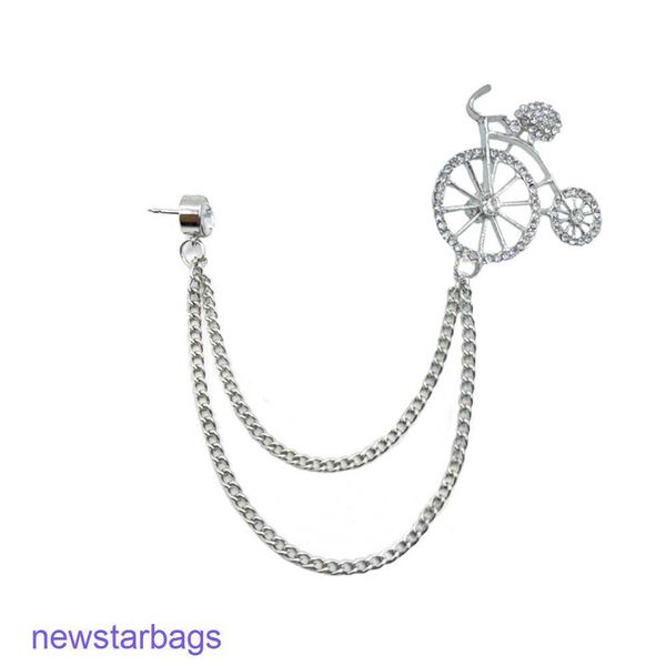 manufacturer gift wholesale brooch net red diamond british bicycle chain brooch clothing accessories, Gray
manufacturer gift wholesale brooch net red diamond british bicycle chain brooch clothing accessories, Gray