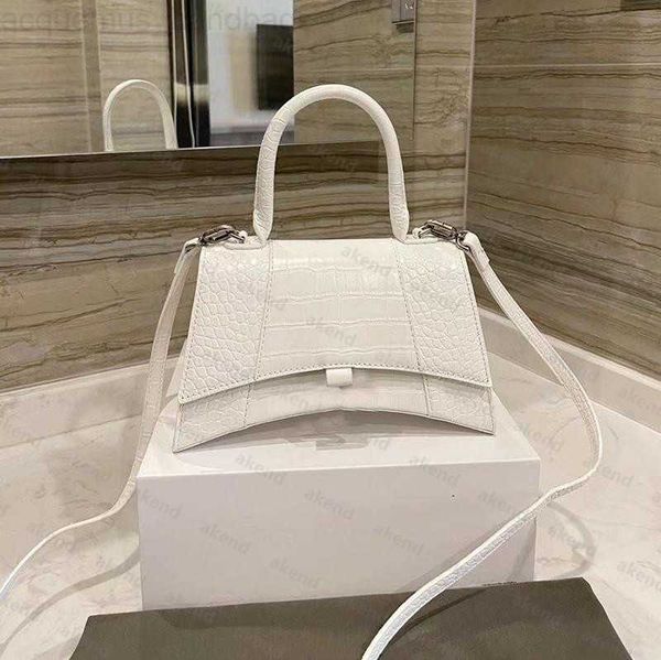 luxurious balencaigaity hourglass bag crescent rivet locomotive leather underarm female shoulder handbags woman crossbody d25s
luxurious balencaigaity hourglass bag crescent rivet locomotive leather underarm female shoulder handbags woman crossbody d25s