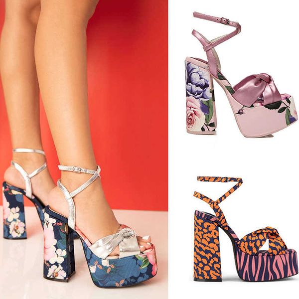 dress shoes sandals ladies platform roman sandals floral painted satin open toe square toe shoes fashion leopard print buckle sandals 34-43, Black
dress shoes sandals ladies platform roman sandals floral painted satin open toe square toe shoes fashion leopard print buckle sandals 34-43, Black