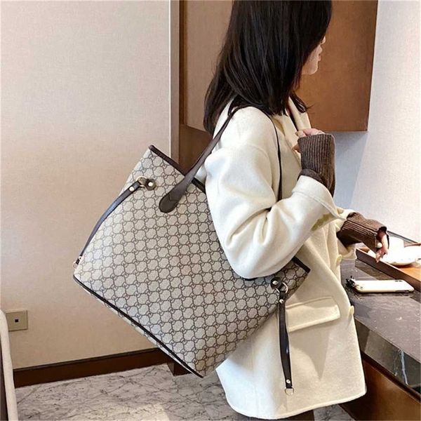 70% off handbags outlet sale trendy bags large female student korean version versatile women's large capacity tote
70% off handbags outlet sale trendy bags large female student korean version versatile women's large capacity tote
