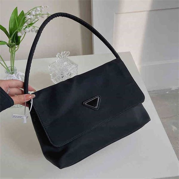 70% off handbags outlet sale this year's popular black small summer fashion versatile cloth one armpit
70% off handbags outlet sale this year's popular black small summer fashion versatile cloth one armpit