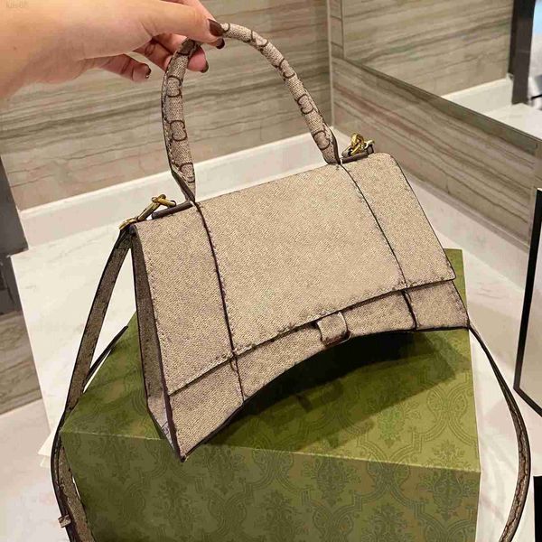evening bags designer bag fashion shoulder luxury designer bags cross body brand latest handbags chains lipstick purse lady
evening bags designer bag fashion shoulder luxury designer bags cross body brand latest handbags chains lipstick purse lady