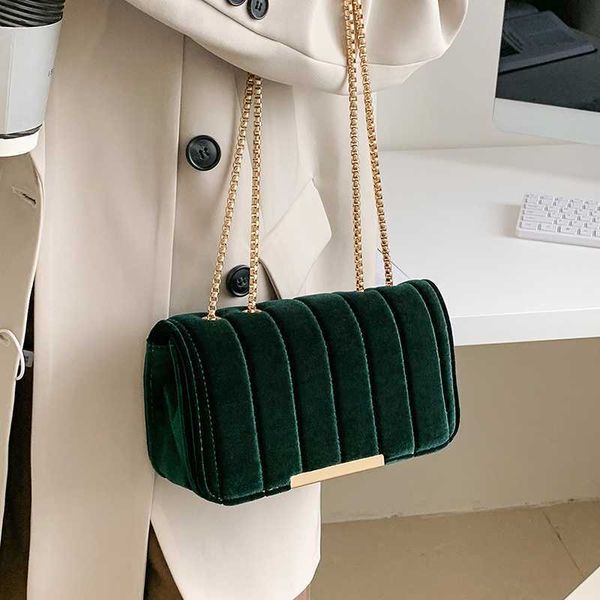 cross body luxury brand designer velour chain handbag purse women crossbody bags 2022 new trendy shoulder messenger bags tote 011123h
cross body luxury brand designer velour chain handbag purse women crossbody bags 2022 new trendy shoulder messenger bags tote 011123h