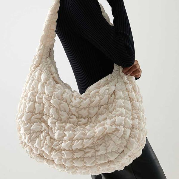 cross body casual large capacity tote shoulder bags designer ruched handbag luxury nylon quilted padded crossbody bag female big purse 2022
cross body casual large capacity tote shoulder bags designer ruched handbag luxury nylon quilted padded crossbody bag female big purse 2022