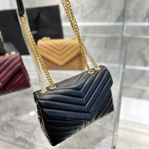 bags totes handbag designer bag women classic imitation brand simple stripe multi-color patchwork shoulder bag buckle commuter dinner party
bags totes handbag designer bag women classic imitation brand simple stripe multi-color patchwork shoulder bag buckle commuter dinner party