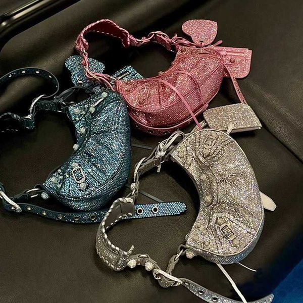 cross body shiny luxury designer handbags for women shoulder bags rhinestoned handmade handbags party evening women's bags luxury cross
cross body shiny luxury designer handbags for women shoulder bags rhinestoned handmade handbags party evening women's bags luxury cross
