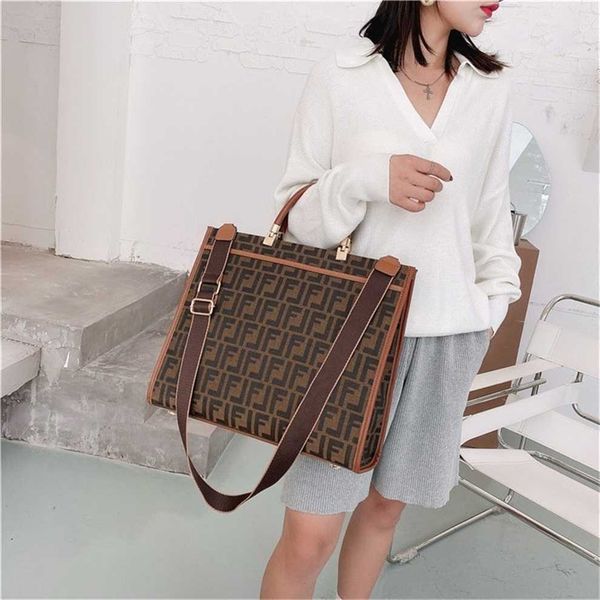 designer bags 55% off sale messenger large capacity versatile mature fashion style one
designer bags 55% off sale messenger large capacity versatile mature fashion style one