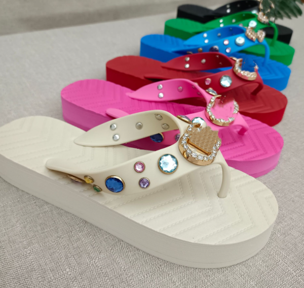 designer woman sands slides thick-soled gear bottoms flip flops women luxury sandal fashion casual flip flops, Black
designer woman sands slides thick-soled gear bottoms flip flops women luxury sandal fashion casual flip flops, Black