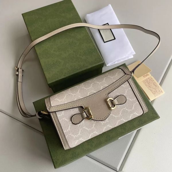 classic hand bags beige and white canvas horsebit 1955 collection mini handbag retro style horizontal version phone bag ladies designer cros
classic hand bags beige and white canvas horsebit 1955 collection mini handbag retro style horizontal version phone bag ladies designer cros
