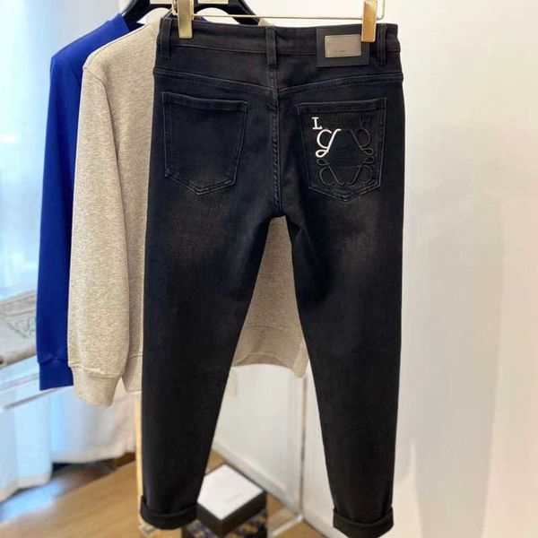 high version men jeans fashion trousers low designer pants logo embroidered denim pants mens straight jeans, Blue
high version men jeans fashion trousers low designer pants logo embroidered denim pants mens straight jeans, Blue