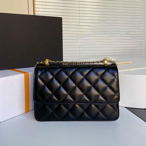 7a bags luxury designer genuine leather cowhide purse double golden beads single shoulder handbags
7a bags luxury designer genuine leather cowhide purse double golden beads single shoulder handbags