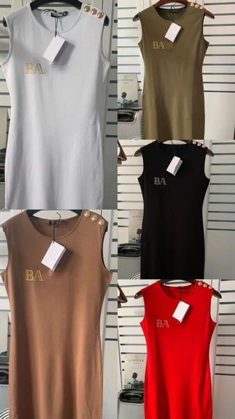 spring and summer men's t-shirts oz03 new cotton slim pullover fashion brand one-piece skirt letter gold buckle short sleeve, White;black
spring and summer men's t-shirts oz03 new cotton slim pullover fashion brand one-piece skirt letter gold buckle short sleeve, White;black
