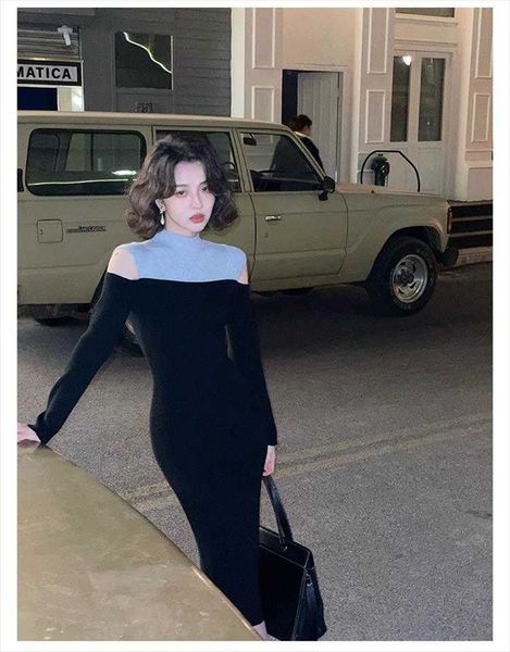 elegant slimming hong kong style casual dresses retro contrast color off the, Black;gray
elegant slimming hong kong style casual dresses retro contrast color off the, Black;gray