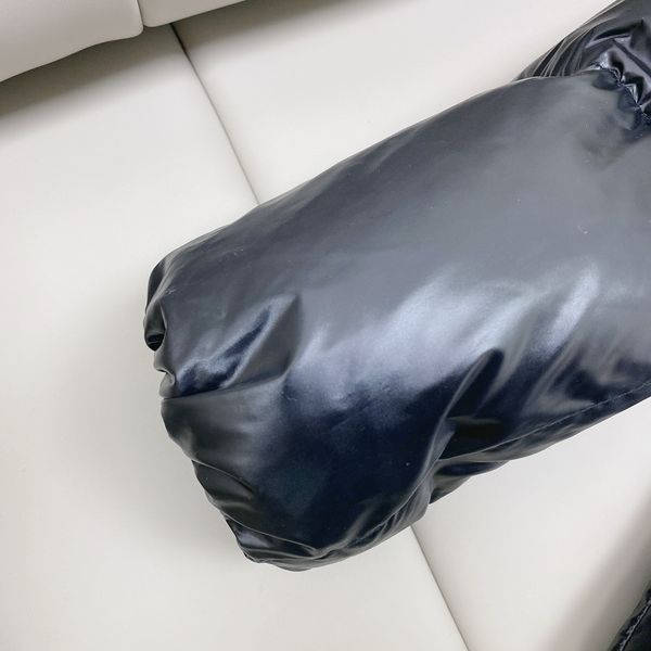 womens fur collar down jacket mid-length designer puffer jackets epaulette decoration white duck down filling quality outerwear designer ove, Black
womens fur collar down jacket mid-length designer puffer jackets epaulette decoration white duck down filling quality outerwear designer ove, Black