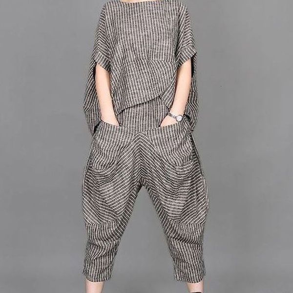 women's tshirt summer suits retro art stripe short sleeve tshirt loose knickerbockers casual pants two piece sets 230110, White
women's tshirt summer suits retro art stripe short sleeve tshirt loose knickerbockers casual pants two piece sets 230110, White
