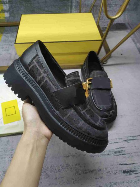 dlesigers women's casual shoes domino graphy loafers thickplatform girls white black lettering and a rubber lug sole size 35-42
dlesigers women's casual shoes domino graphy loafers thickplatform girls white black lettering and a rubber lug sole size 35-42