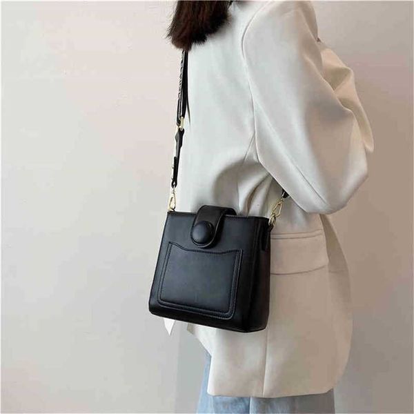 designer bags 55% off sale small versatile contrast color bucket advanced sense messenger women'sfnzr
designer bags 55% off sale small versatile contrast color bucket advanced sense messenger women'sfnzr