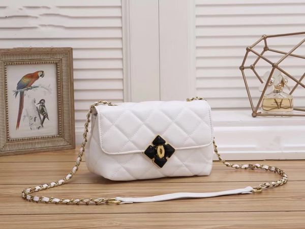 chain leather fashion one shoulder bag brand luxury bag designer women bag luxury handbag tote c bag clamshell design casual
chain leather fashion one shoulder bag brand luxury bag designer women bag luxury handbag tote c bag clamshell design casual