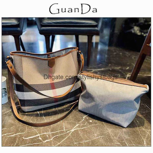 totes fashion large capacity plaid canvas women tote bag luxury convertible female two straps leather crossbody hobo shoulder handbag 011123
totes fashion large capacity plaid canvas women tote bag luxury convertible female two straps leather crossbody hobo shoulder handbag 011123