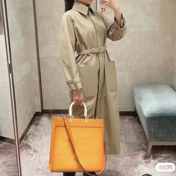 autumn womens trench coats designer luxury women windbreaker body letter print jacket loose belt coat female casual long trenchs coat a56, Tan;black
autumn womens trench coats designer luxury women windbreaker body letter print jacket loose belt coat female casual long trenchs coat a56, Tan;black