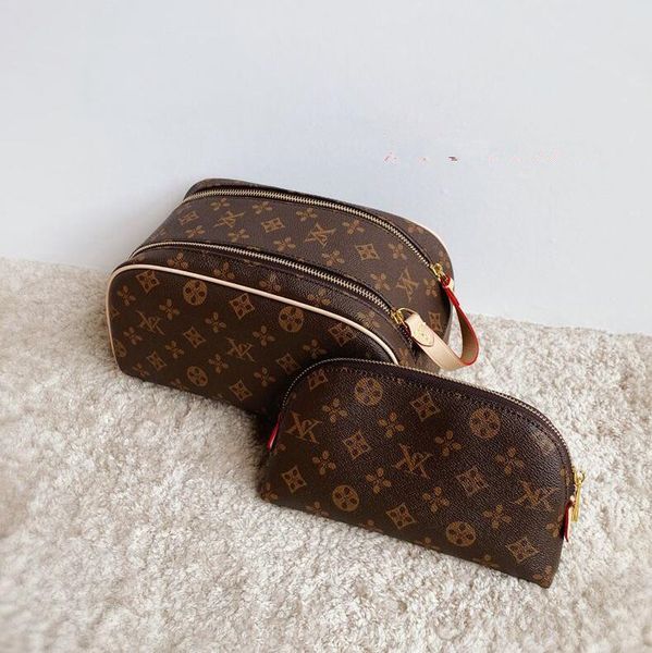 double zipper men travelling toilet bag designer women wash large capacity cosmetic bags toiletry pouch makeup bags louiseitys lvs viutonity
double zipper men travelling toilet bag designer women wash large capacity cosmetic bags toiletry pouch makeup bags louiseitys lvs viutonity