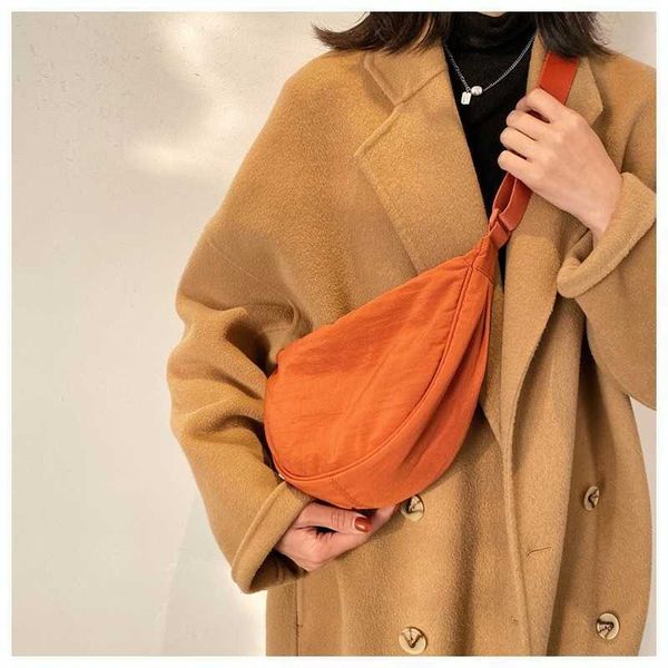 cross body casual nylon hobos crossbody bag for women designer shoulder bags large capacity tote lady travel shopper bag female purses 2021
cross body casual nylon hobos crossbody bag for women designer shoulder bags large capacity tote lady travel shopper bag female purses 2021
