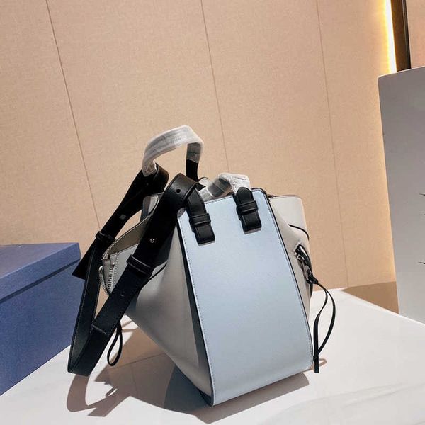 designer shoulder bags vintage crossbody bag women beach totes fashion color matching shopping purse luxury bag luxurys handbags 230111
designer shoulder bags vintage crossbody bag women beach totes fashion color matching shopping purse luxury bag luxurys handbags 230111