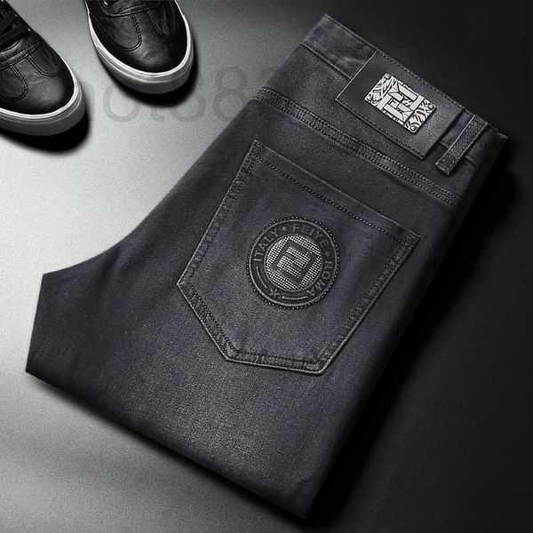men's jeans designer autumn new printed jeans men's letters drill slim fit straight tube fashion trend leisure and all-purpose was, Blue
men's jeans designer autumn new printed jeans men's letters drill slim fit straight tube fashion trend leisure and all-purpose was, Blue
