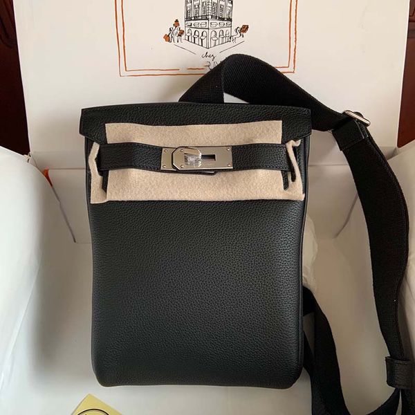 shoulder bag ladies luxurys designers bags women chains handbag purse messenger women handbags ladies purse chains clutch tote wallet wholes
shoulder bag ladies luxurys designers bags women chains handbag purse messenger women handbags ladies purse chains clutch tote wallet wholes