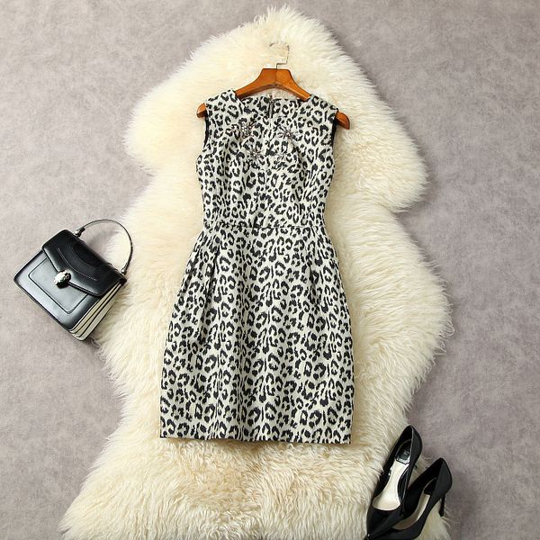 casual dresses european and american women's clothes 2023 spring new sleeveless beading round neck fashion leopard print dress, Black;gray
casual dresses european and american women's clothes 2023 spring new sleeveless beading round neck fashion leopard print dress, Black;gray