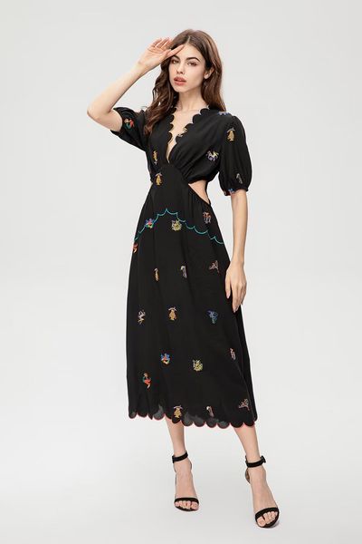 milan runway dress 2023 spring summer v neck short sleeve fashion designer dresses brand same style dress 0111-6, Black;pink
milan runway dress 2023 spring summer v neck short sleeve fashion designer dresses brand same style dress 0111-6, Black;pink