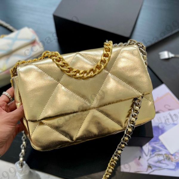designer shiny gold 19 quilted flap bags jumbo classic matelasse two-one hardware chain shoulder strap handbags luxurious large capacity cro
designer shiny gold 19 quilted flap bags jumbo classic matelasse two-one hardware chain shoulder strap handbags luxurious large capacity cro