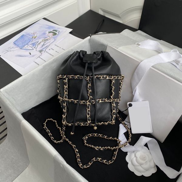 chain bag fashion designer bag brand luxury handbag bucket bag draw rope leather tote bag sheepskin material one shoulder bag crossbody bag
chain bag fashion designer bag brand luxury handbag bucket bag draw rope leather tote bag sheepskin material one shoulder bag crossbody bag