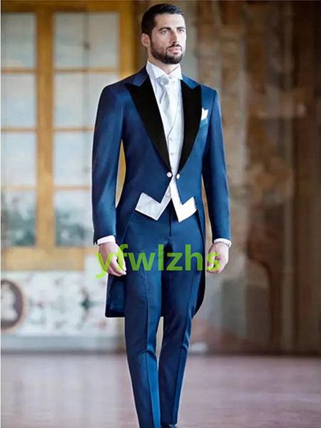 handsome one button groomsmen peak lapel groom tuxedos mens wedding dress man jacket blazer prom dinner suits jacket pants tie vest w1112, Black;gray
handsome one button groomsmen peak lapel groom tuxedos mens wedding dress man jacket blazer prom dinner suits jacket pants tie vest w1112, Black;gray
