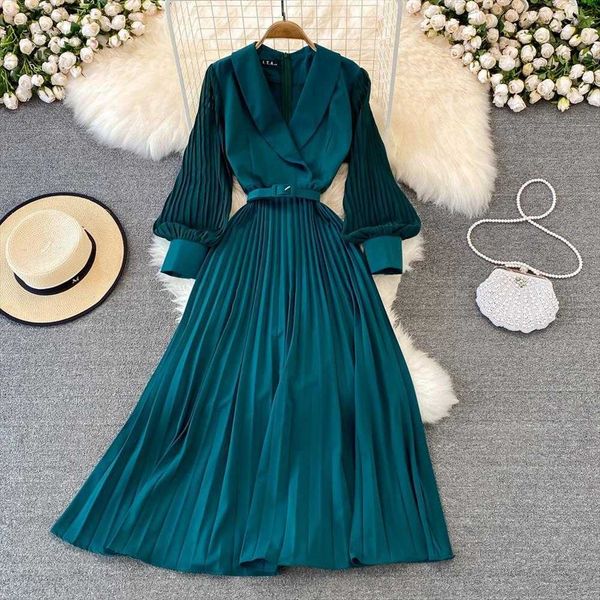 spring french style vintage dresses suit collar lace up waist controlled, Black;gray
spring french style vintage dresses suit collar lace up waist controlled, Black;gray